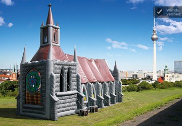 eglise-gonflable-saint-valentin