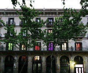 chic-basic-born-hotel-barcelone