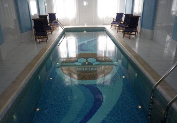 shakhtar-donetsk-kirsha-piscine