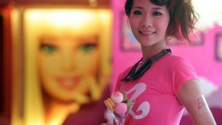 barbie-cafe-1