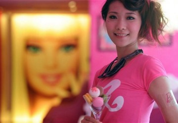 barbie-cafe-1