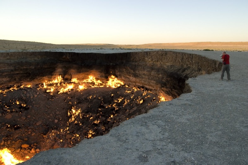gas_crater2