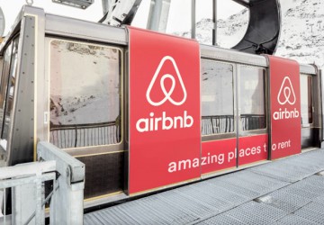 airbnb-courchevel-telepherique-montagne