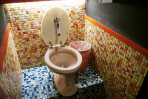 Modern Toilet Restaurant