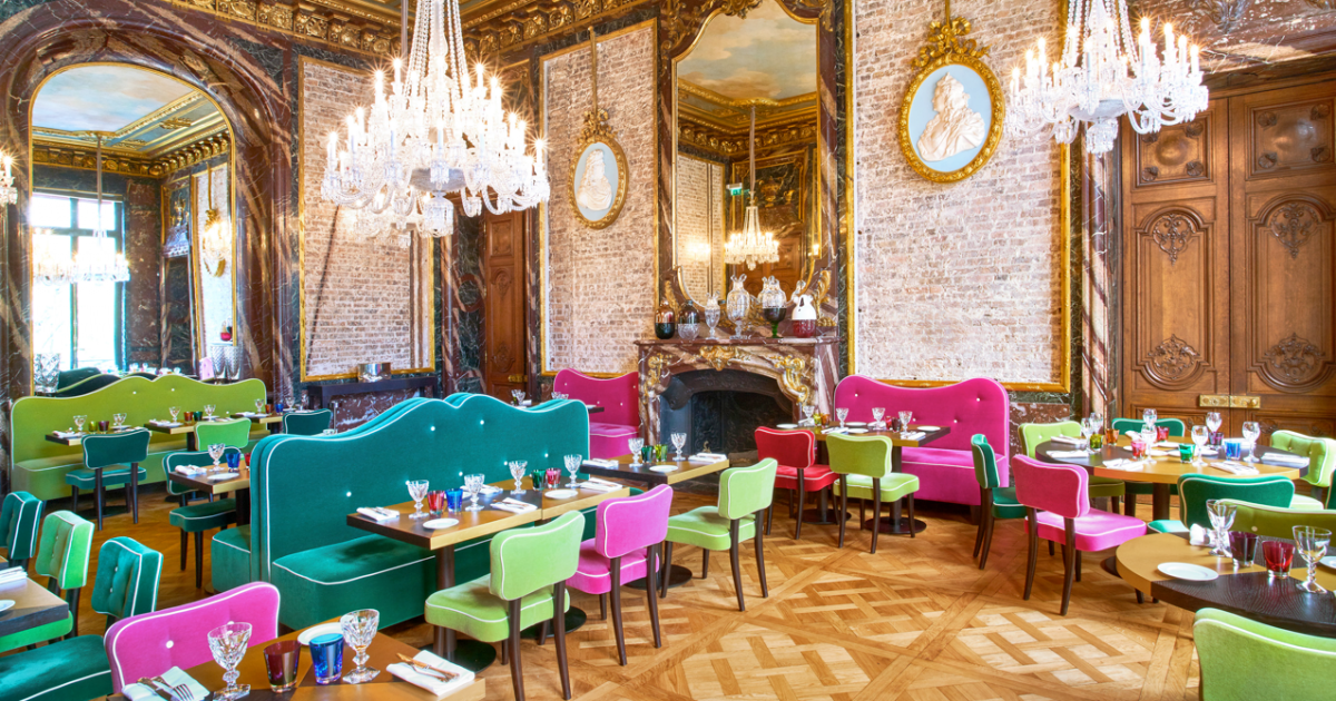 Cristal Room Baccarat, un restaurant au style baroque  façon Parisienne