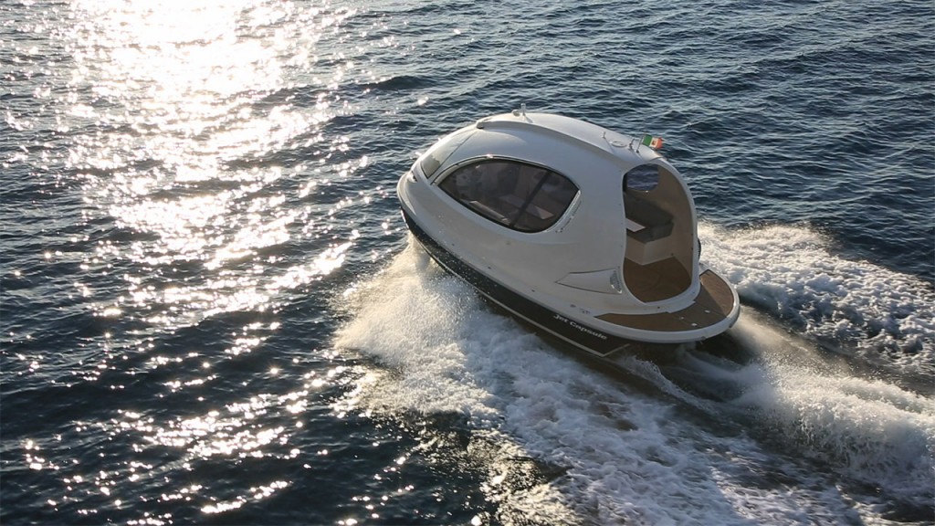 jet_capsule_2