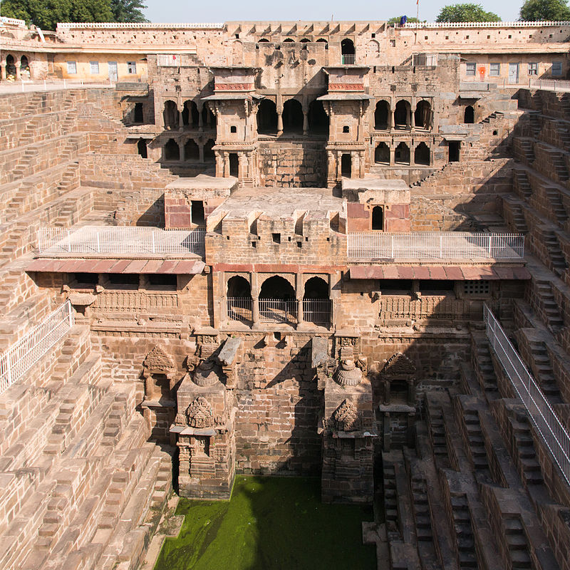 Chand Baori : un puits de 30 mètres en Inde | Voyage Insolite