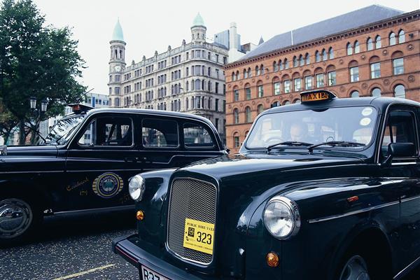 The Black Taxis Blefast