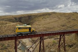 buscarril le bus insolite de Bolivie