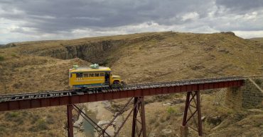 buscarril le bus insolite de Bolivie