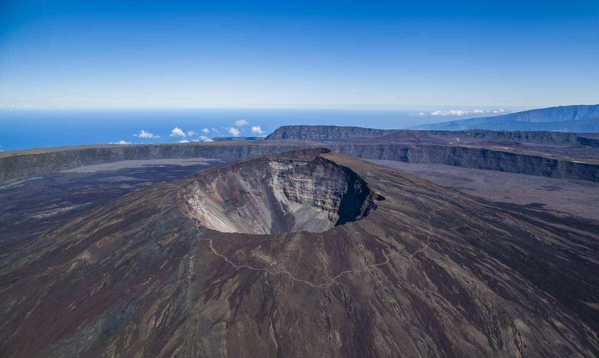 le piton de la fournaise du ciel