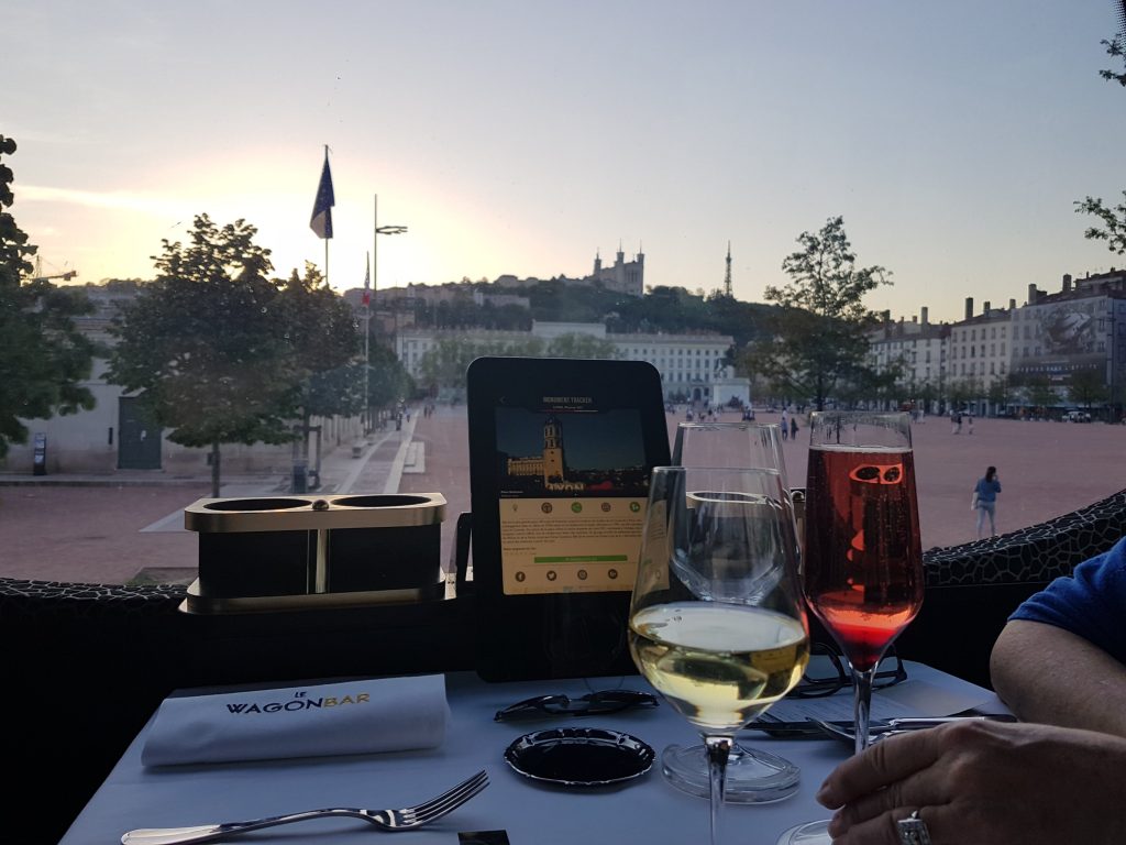 Wagon Bar Resto Lyon