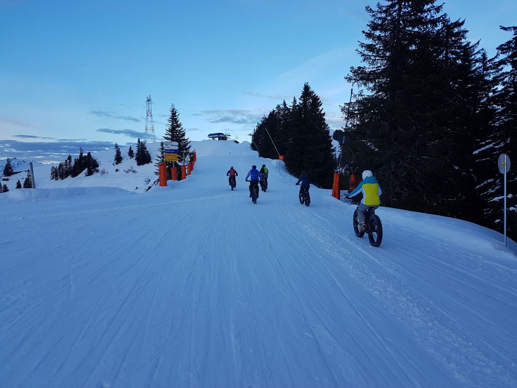 Fatbike sur la neige aux Carroz