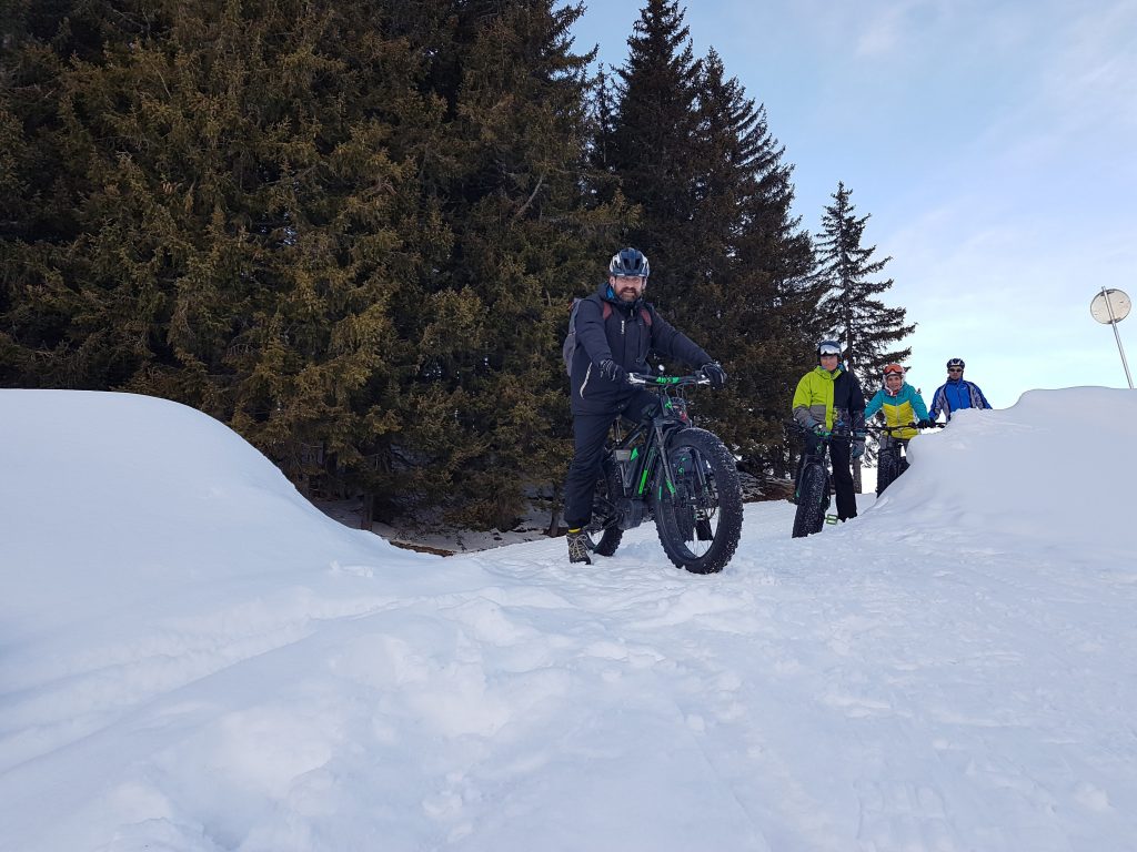 Fatbike sur la neige aux Carroz