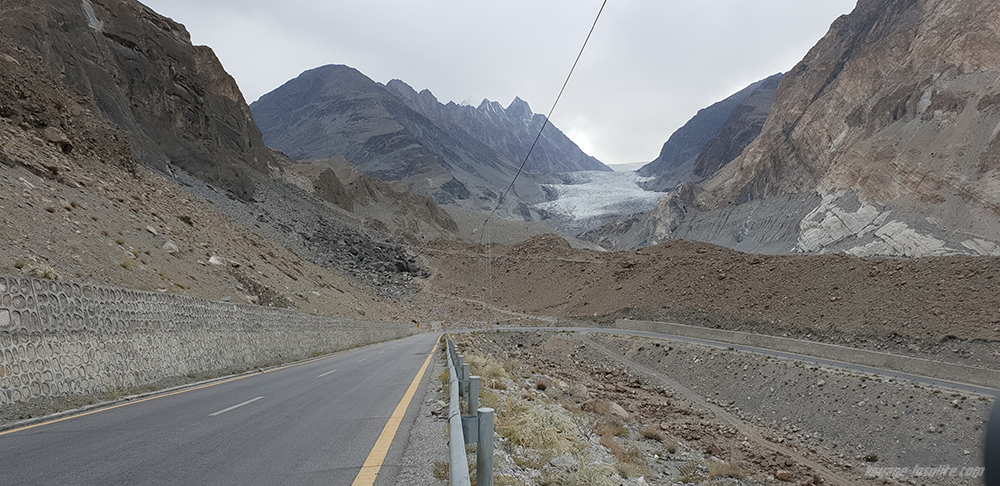 glacier de Passu Gilgit Baltistant