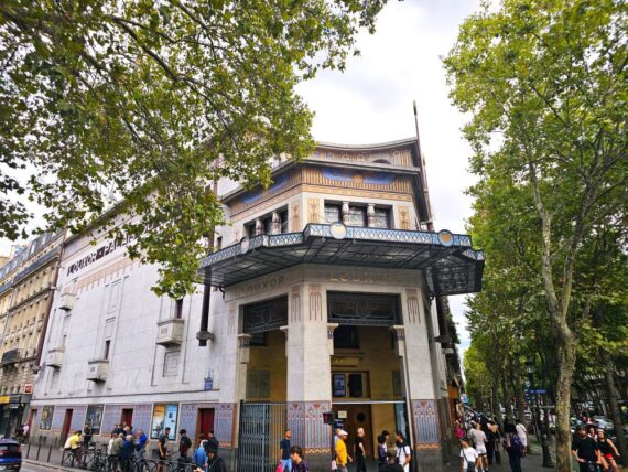 cinema insolite paris louxor