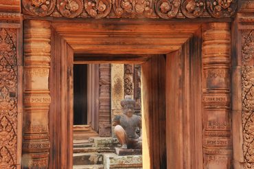 Banteay Srei temple rose angkor