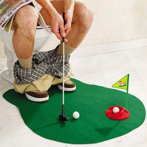 mini golf de toilettes