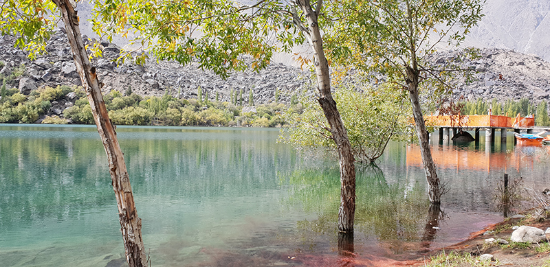 lac kachura pakistan