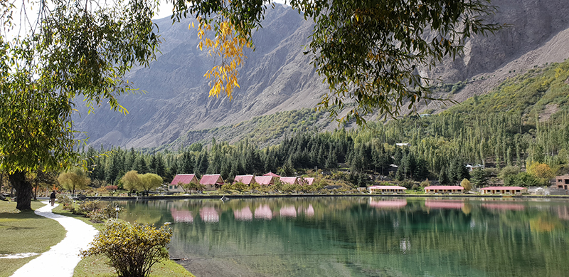 lac Kachura Shangri La