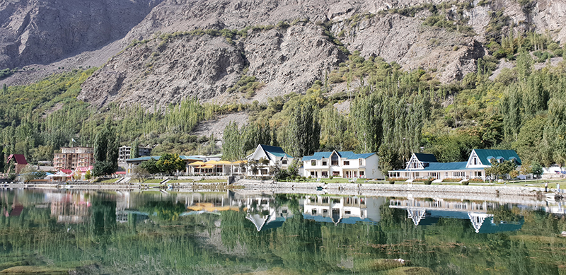 lac Kachura Shangri La