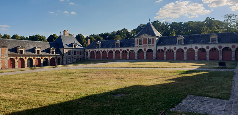 écurie vaux le vicomte