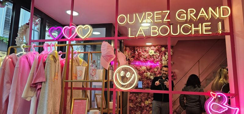 gauffre coquine zizi paris quequetterie