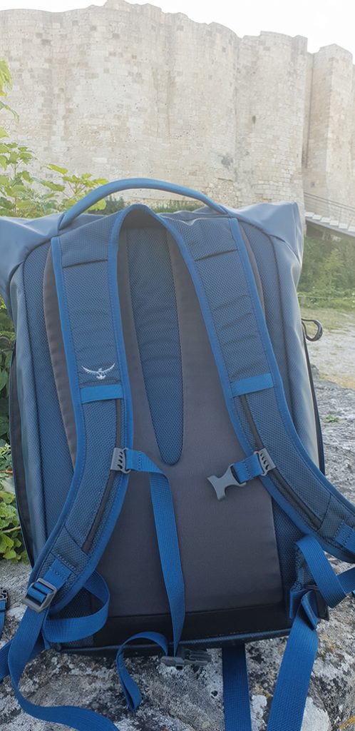 test sac à dos osprey transporter top roll