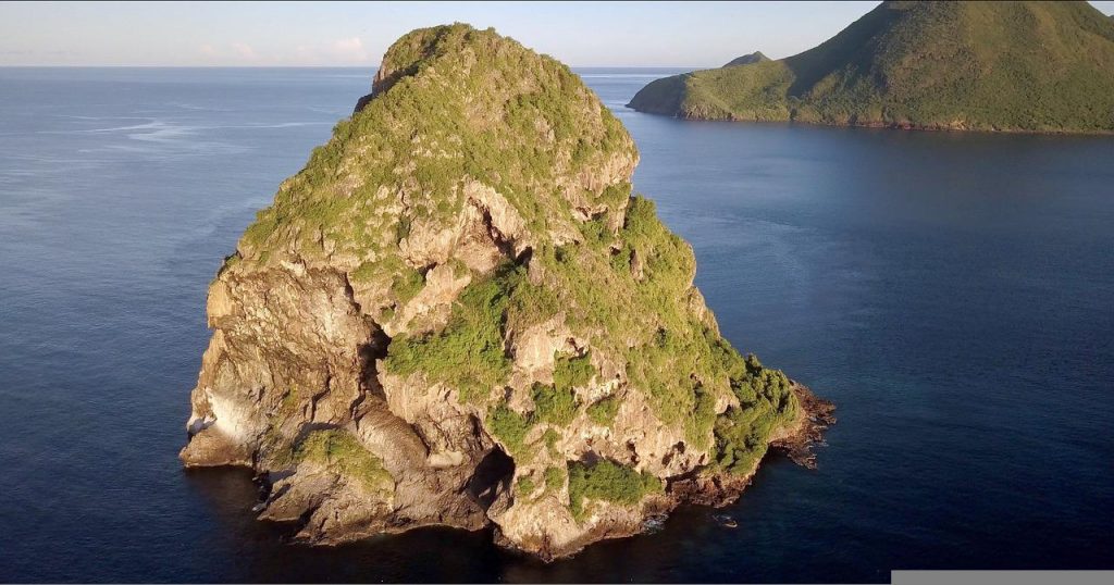 rocher du diamant martinique