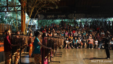 indonésie angklung udjo bandung