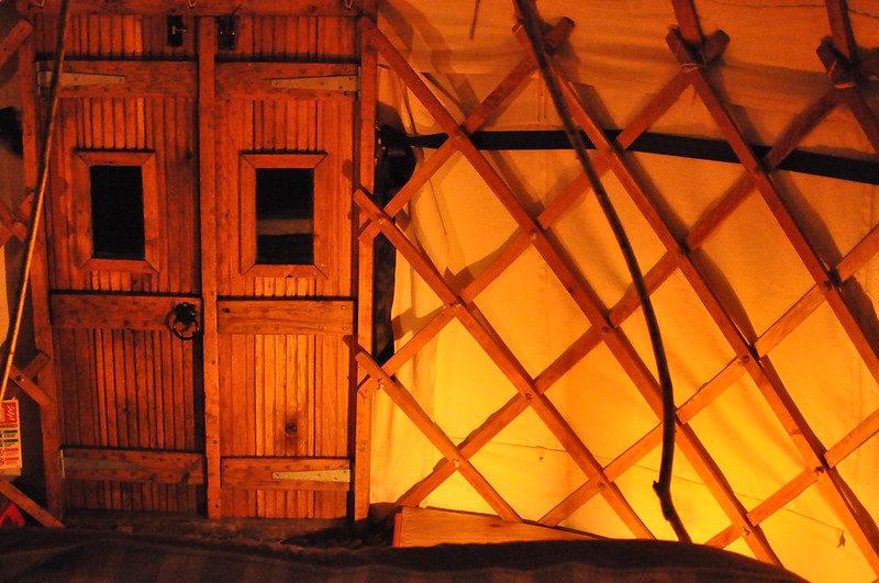 nuit insolite pays de galles yourtes Crynfryn