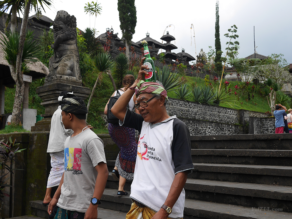 temple besakih bali vishnu