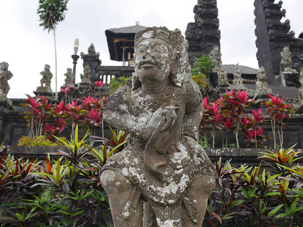 temple besakih bali vishnu