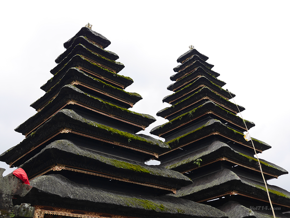 temple besakih bali vishnu
