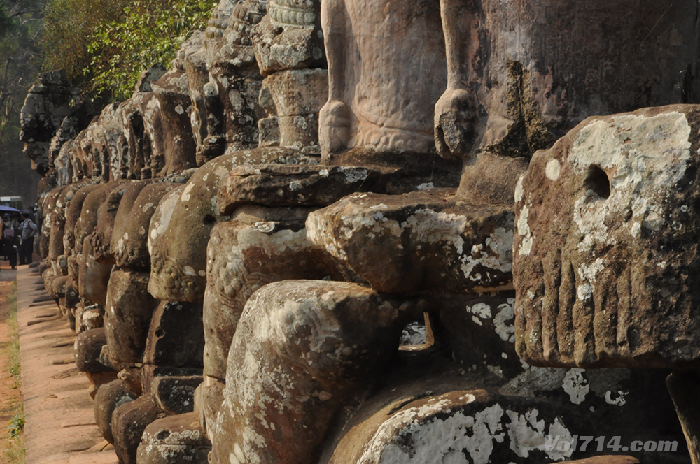 roadtrip moto angkor
