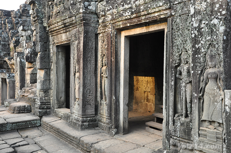 angkor temple bayon