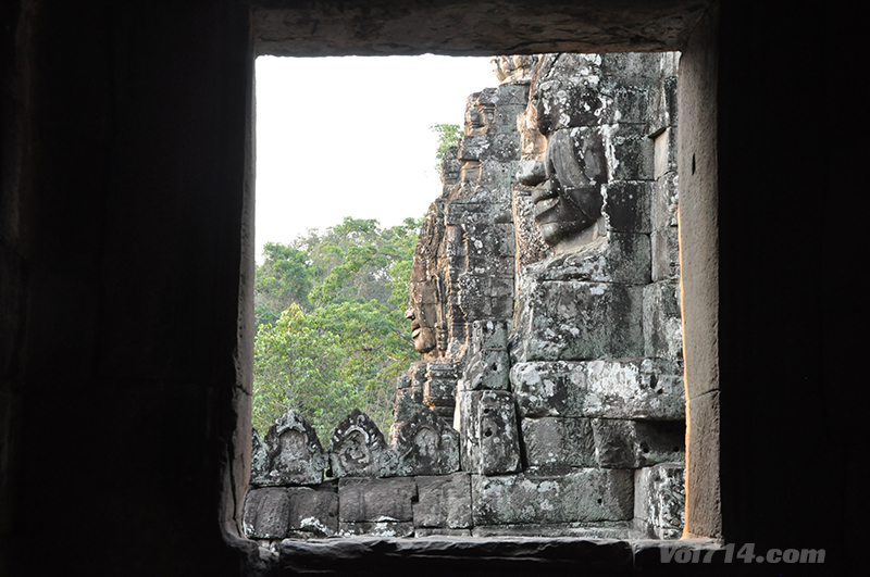 angkor temple bayon