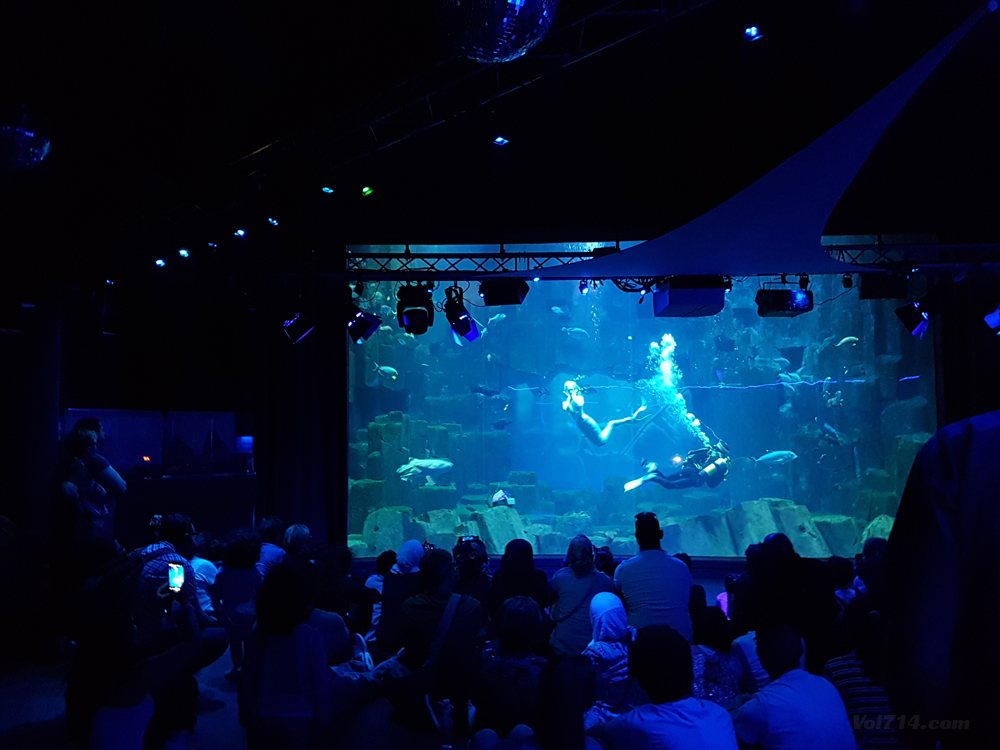 aquarium cineaqua paris