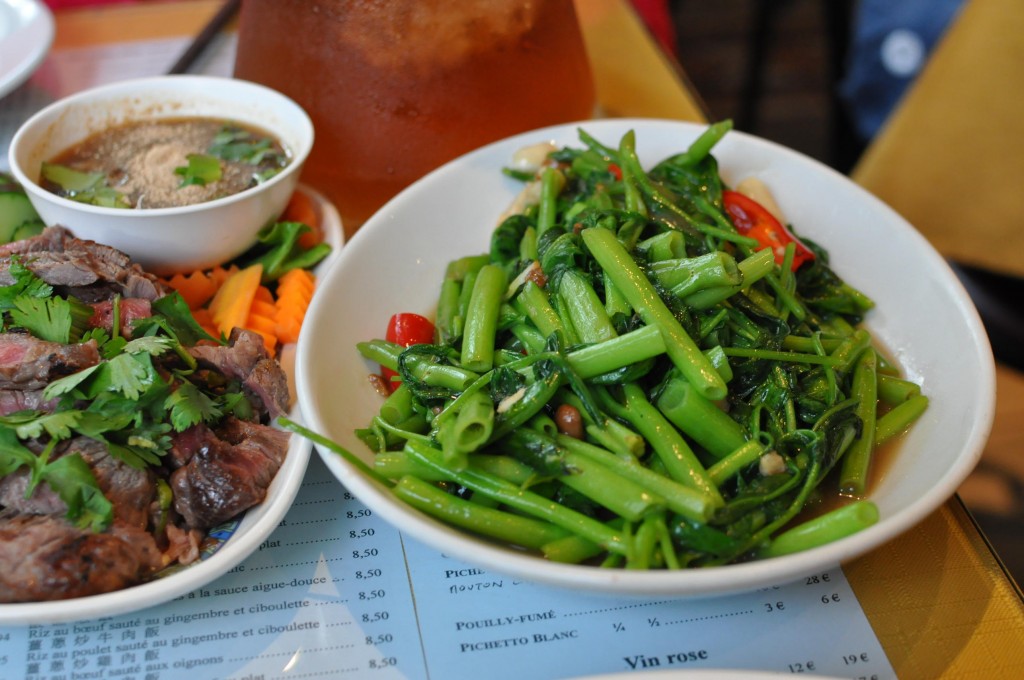 lao douang paseut