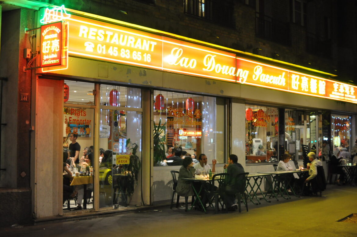 lao douang paseut