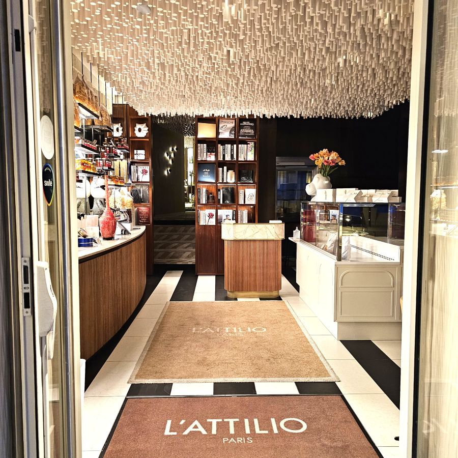 restaurant insolite paris speak easy