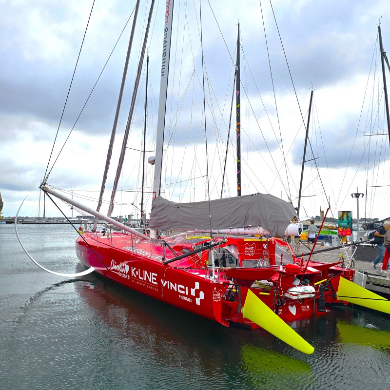 bateau de course dans la rade de Lorient