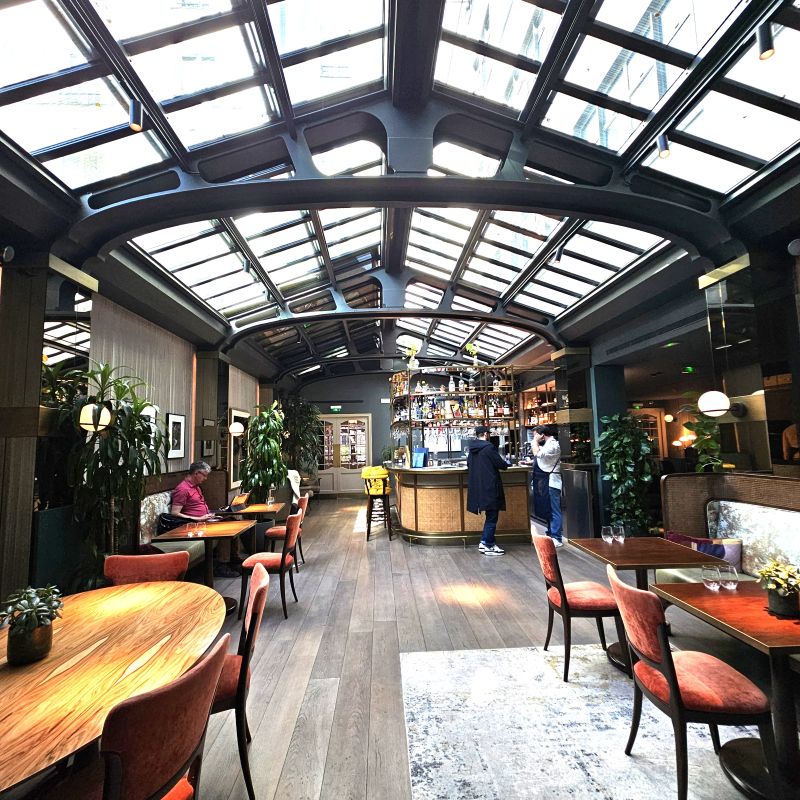 dejeuner hotel maison breguet paris